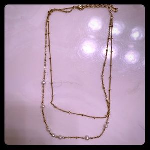 Choker pearls and gold